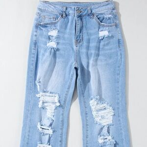 Blue ripped jeans perfect fit clean and comfortable.